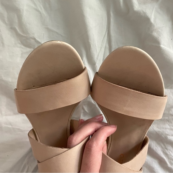 Franco Sarto Ivory / Tan Block Heels - Picture 6 of 8